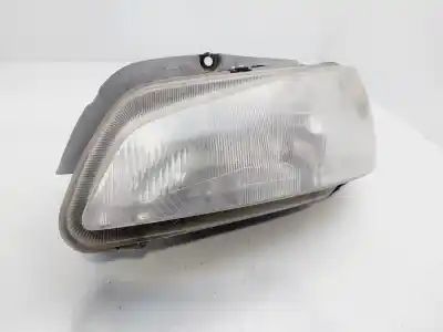 Pièce détachée automobile d'occasion Feu Gauche pour PEUGEOT 106 (S2) Max D Références OEM IAM 6204P4  
