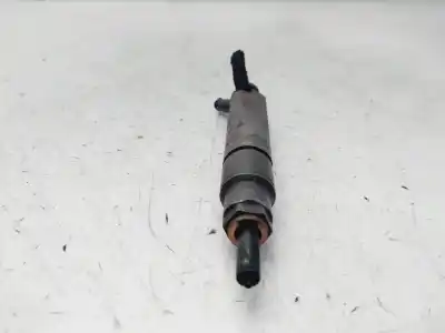 Pièce détachée automobile d'occasion Injecteur pour VOLKSWAGEN GOLF IV BERLINA (1J1) Highline Références OEM IAM 028130201T  