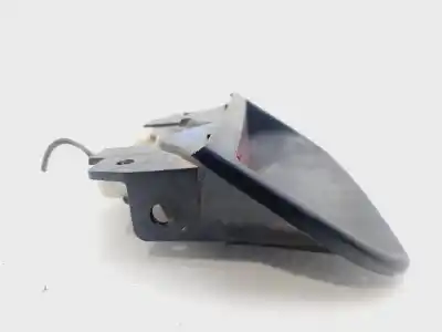 Pezzo di ricambio per auto di seconda mano Luce Freno Centrale per MITSUBISHI COLT (CJ0) 1600 GLX Riferimenti OEM IAM MR191773  