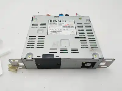 Peça sobressalente para automóvel em segunda mão sistema de áudio / rádio cd por renault kadjar intens referências oem iam 281152705r