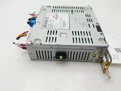 Pezzo di ricambio per auto di seconda mano impianto audio / radio cd per renault kadjar intens riferimenti oem iam 281152705r  