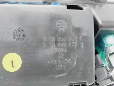 Second-hand car spare part ashtray for skoda suberb (3t4) ambition oem iam references 3t0857962b