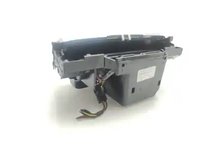 Peça sobressalente para automóvel em segunda mão CINZEIRO por MERCEDES-BENZ CLASE C (W205) LIM.  Referências OEM IAM A2056800110  
