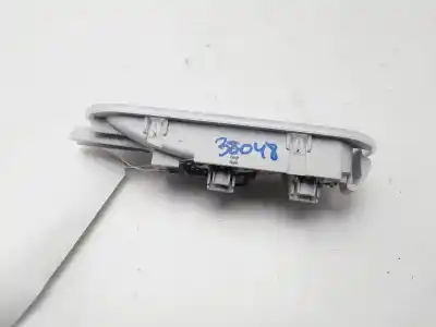 Автозапчастина б/у внутрішне світло для dacia duster ambiance 4x2 посилання на oem iam 8200074362  