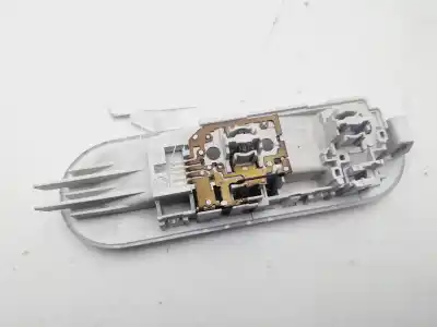 Автозапчастина б/у внутрішне світло для dacia duster ambiance 4x2 посилання на oem iam 8200074362  