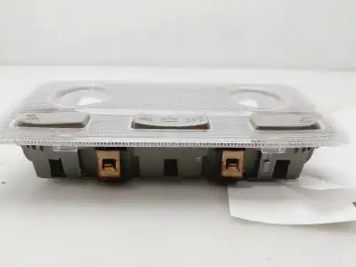 Peça sobressalente para automóvel em segunda mão Luz Interior por TOYOTA YARIS Active Referências OEM IAM 812600D070  