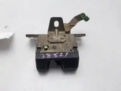Second-hand car spare part trunk lock for opel corsa b twist (e) oem iam references 90381891  