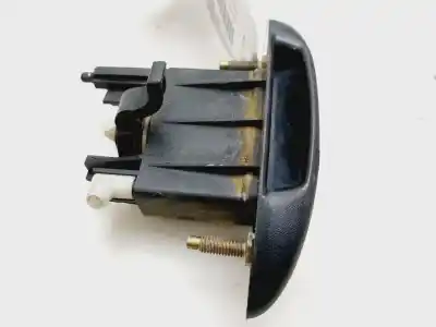 Second-hand car spare part tailgate back door handle for renault megane i scenic (ja0) 1.6 16v kaleido 107 cv / 79 kw oem iam references 7700430224  