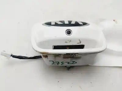 Second-hand car spare part tailgate back door handle for kia rio drive oem iam references 817221w200  