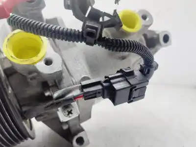 Peça sobressalente para automóvel em segunda mão COMPRESSOR DE AR CONDICIONADO A/A A/C por DACIA SANDERO III STEPWAY EXTREME GO 110 CV / 81 KW Referências OEM IAM 926008469R  