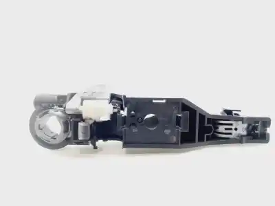 Second-hand car spare part exterior right rear door handle for renault clio iii exception oem iam references 8200277636  