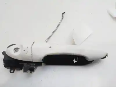 Pezzo di ricambio per auto di seconda mano Maniglia Esterna Anteriore Sinistra per FORD FOCUS BERLINA (CAK) Ghia Riferimenti OEM IAM XS41A22404  