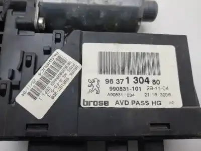 Автозапчастина б/у двигатель переднього правого скла для peugeot 307 break / sw (s1) sw pack посилання на oem iam 9637130480  