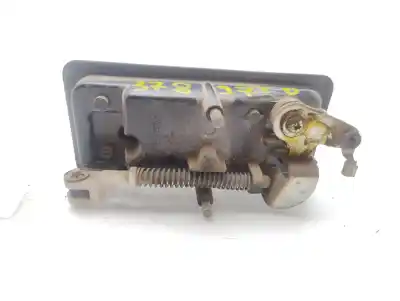 Second-hand car spare part exterior right rear door handle for land rover discovery (salljg/lj) tdi oem iam references 3232rh  