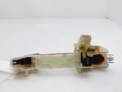 Second-hand car spare part exterior right front door handle for kia rio tech 75 cv / 55 kw oem iam references 826511w100  