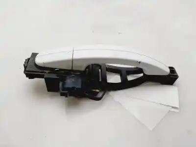 Peça sobressalente para automóvel em segunda mão puxador exterior frente direito por ford focus lim. (cb8) edition referências oem iam bm51a224a36ch  