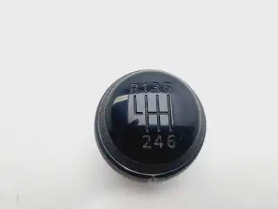 Second-hand car spare part GEAR LEVER KNOB for DACIA SANDERO  OEM IAM references 328653104R  