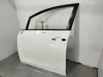 Pièce détachée automobile d'occasion Porte Avant Gauche pour TOYOTA VERSO Advance Références OEM IAM 670020F020  