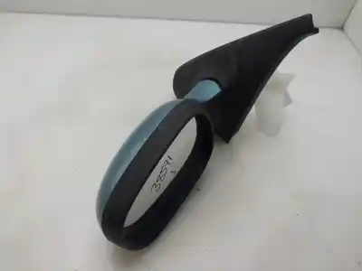 Pezzo di ricambio per auto di seconda mano specchio sinistro per renault clio ii fase i (b/cbo) 1.9 d alize riferimenti oem iam 8200163300  
