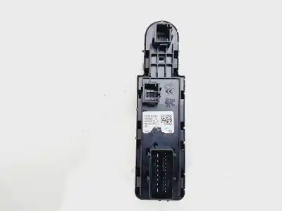 Second-hand car spare part LEFT FRONT POWER WINDOW SWITCH for OPEL CROSSLAND X  OEM IAM references 96788281ZD  
