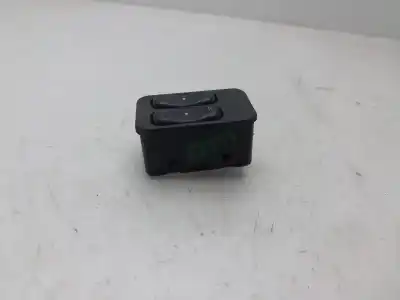 Peça sobressalente para automóvel em segunda mão botão / interruptor elevador vidro dianteiro esquerdo por opel meriva enjoy referências oem iam 13363202  