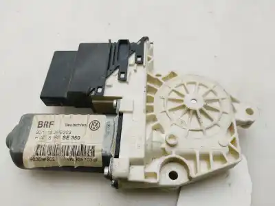 Автозапчастина б/у двиг скла задне ліво для seat leon (1p1) 2.0 tdi 16v посилання на oem iam 1k0959703g  