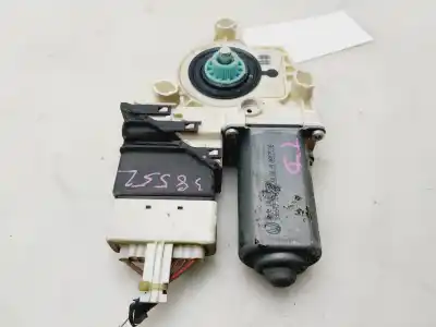 Автозапчастина б/у двигатель заднього правого скла для seat leon (1p1) 2.0 tdi 16v посилання на oem iam 1k0959704n  