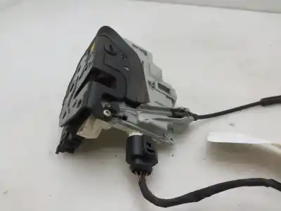 Peça sobressalente para automóvel em segunda mão fechadura da porta traseira esquerda por seat leon (1p1) reference referências oem iam 1p0839015  