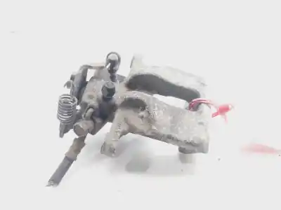 Peça sobressalente para automóvel em segunda mão pinça de travão traseira esquerda por toyota auris active referências oem iam 4785002101  