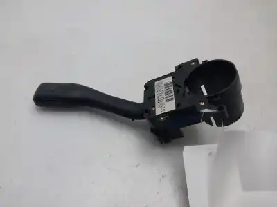 Peça sobressalente para automóvel em segunda mão  por AUDI A6 BERLINA (4B2)  Referências OEM IAM 8L0953513G  