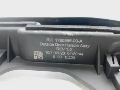 Автозапчастина б/у зовнішня ручка передня прав для tesla model 3 basis rwd 325 cv / 239 kw посилання на oem iam 178088500a  