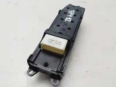 Second-hand car spare part left front power window switch for toyota corolla (_e12_) 1.4 d (nde120_) oem iam references 848200f030  