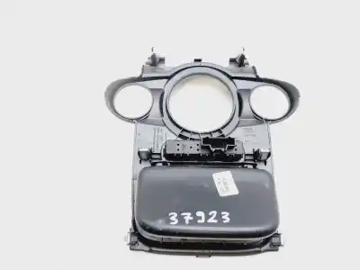 Peça sobressalente para automóvel em segunda mão Embelezador Das Luzes Traseiras por FORD FIESTA (CCN) Trend Referências OEM IAM C1BB18D422CBW  