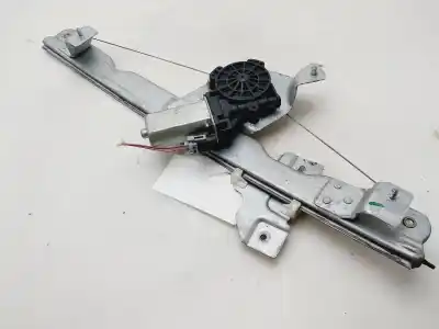 Second-hand car spare part driver left window regulator for dacia duster laureate 4x2 oem iam references 8200733829e  