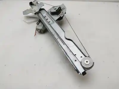 Second-hand car spare part driver left window regulator for dacia duster laureate 4x2 oem iam references 8200733829e