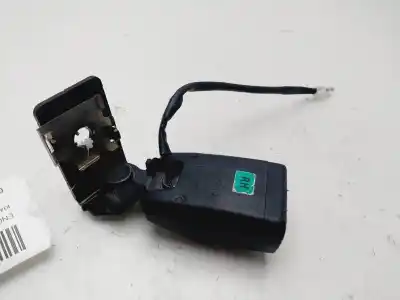 Second-hand car spare part right rear seat belt buckle for kia ceed emotion 116 cv / 85 kw oem iam references 08032213