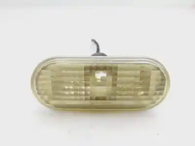 Peça sobressalente para automóvel em segunda mão farolim do lado direito por vw bora i (1j2) 1.6 referências oem iam 1j5949117  