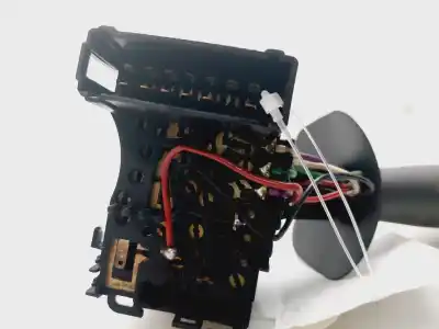 Second-hand car spare part headlights switch for renault twingo dynamique 76 cv / 56 kw oem iam references 8200856010  