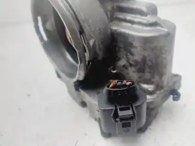 Peça sobressalente para automóvel em segunda mão borboleta de admissão por seat leon (1p1) reference referências oem iam 03g128063c  
