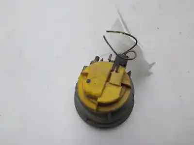 Pezzo di ricambio per auto di seconda mano luce fendinebbia destra per citroen c3 1.4 hdi (68 cv) 1.4 hdi riferimenti oem iam 9648947780  
