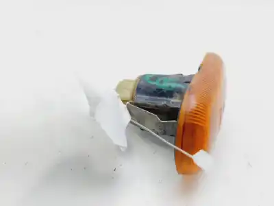 Pezzo di ricambio per auto di seconda mano lampada laterale destra per renault clio ii fase i (b/cbo) 1.9 d alize riferimenti oem iam 7700822136  