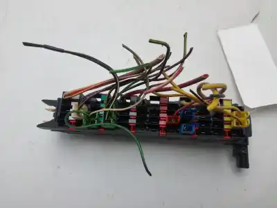 Second-hand car spare part fuse box unit for mercedes-benz clase c (w202) c 200 d (202.120) oem iam references 2025450801  