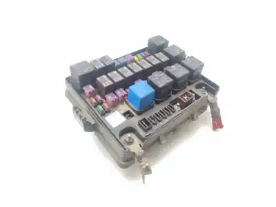 Pezzo di ricambio per auto di seconda mano scatola relè/fusibili per ssangyong rexton 270 xvt limited riferimenti oem iam 8231008010  