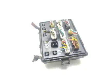 Pezzo di ricambio per auto di seconda mano scatola relè/fusibili per ssangyong rexton 270 xvt limited riferimenti oem iam 8231008010  