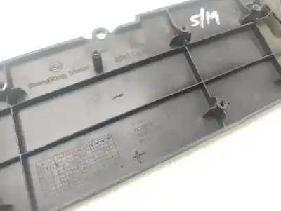 Pezzo di ricambio per auto di seconda mano maniglia interna anteriore sinistra per ssangyong rexton 270 xvt limited riferimenti oem iam 724110b20  