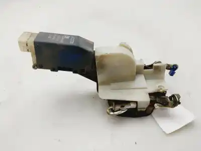 Second-hand car spare part left front door lock for opel corsa b (s93) 1.7 d (f08, f68, m68) oem iam references 90493701  