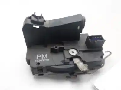 Second-hand car spare part left front door lock for opel combo cargo oem iam references 13203899  