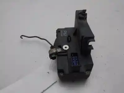 Second-hand car spare part left front door lock for opel combo cargo oem iam references 13203899  