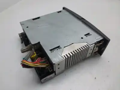 Second-hand car spare part audio system / radio cd for renault megane ii sedán (lm0/1_) 1.5 dci (lm0f, lm0t, lm2b) oem iam references 8200483757t  