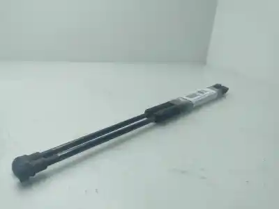 Second-hand car spare part tailgate gas strut for toyota corolla (_e12_) 1.4 d (nde120_) oem iam references 6896002031  